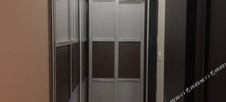 成都熊猫基地春熙路宽窄巷子新装高档地铁四房普通公寓图片