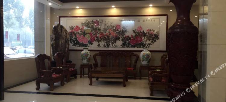 顺平世纪花园酒店图片