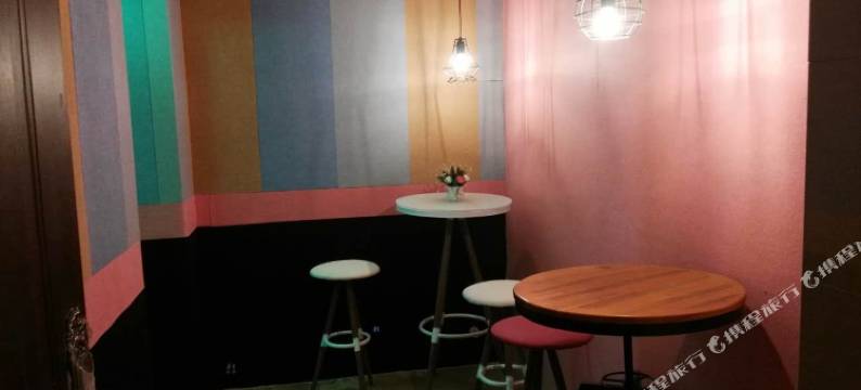 遇见巨幕影视酒店(安阳万达广场店)图片