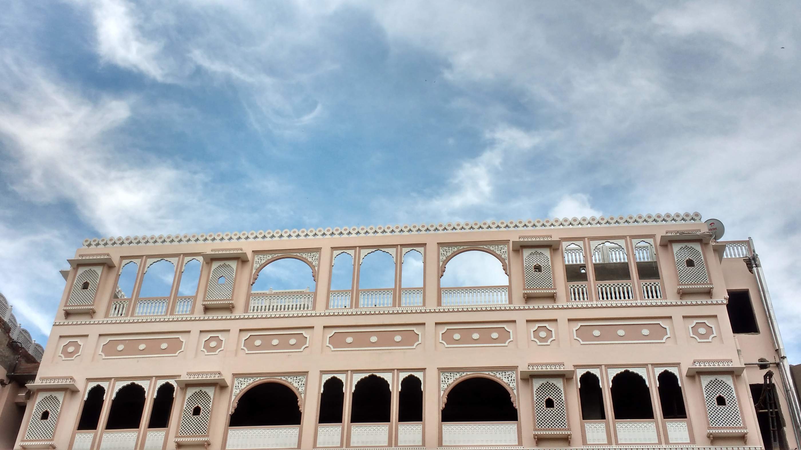 Hotel Arya Niwas Over view