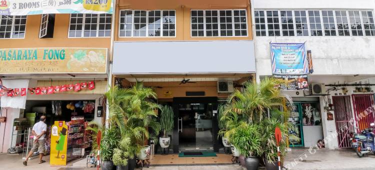 荣布智能丽丝达里奈达客房(Nida Rooms Bistari Lestari Raub)图片