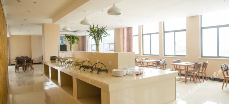 封丘三运悦雅酒店图片