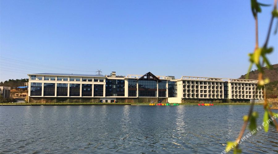紫清湖温泉酒店