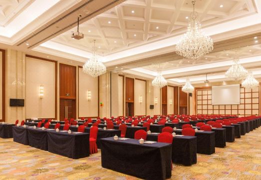 Haiyue Hotel XiapuHotel Overview