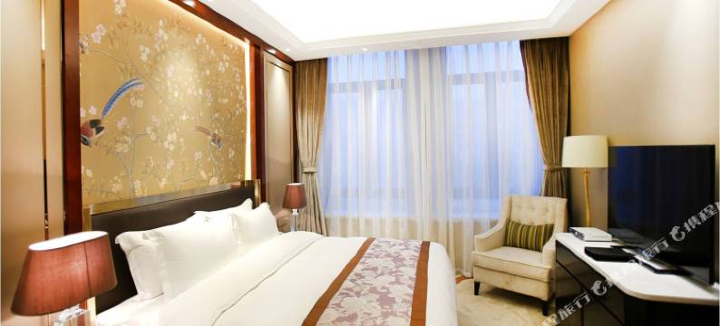 重庆华商国际会议中心(工商大学轻轨站店)图片