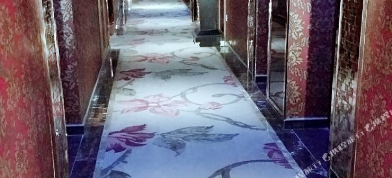 盐城薇艾主题宾馆(高铁站店)图片