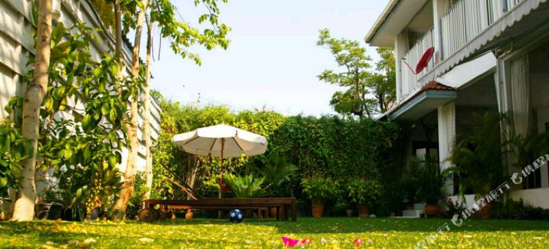 光脚天体度假村(Barefeet Naturist Resort)图片