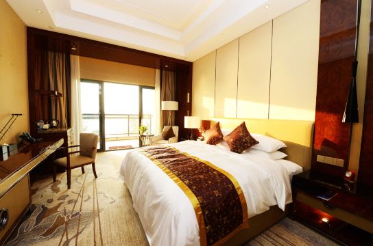 张家港沙洲湖酒店,酒店评价,即享优惠 | trip.com