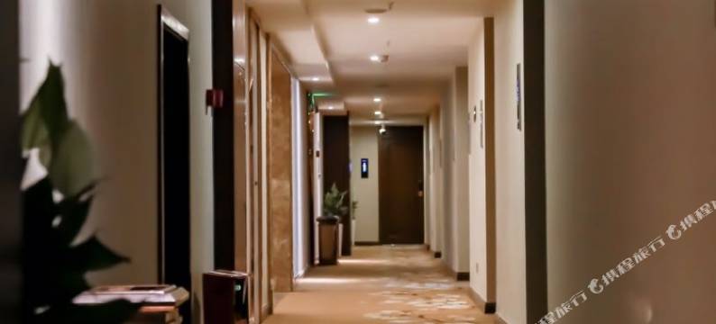 成都兮客酒店(双流国际机场北京华联空港购物中心店)图片