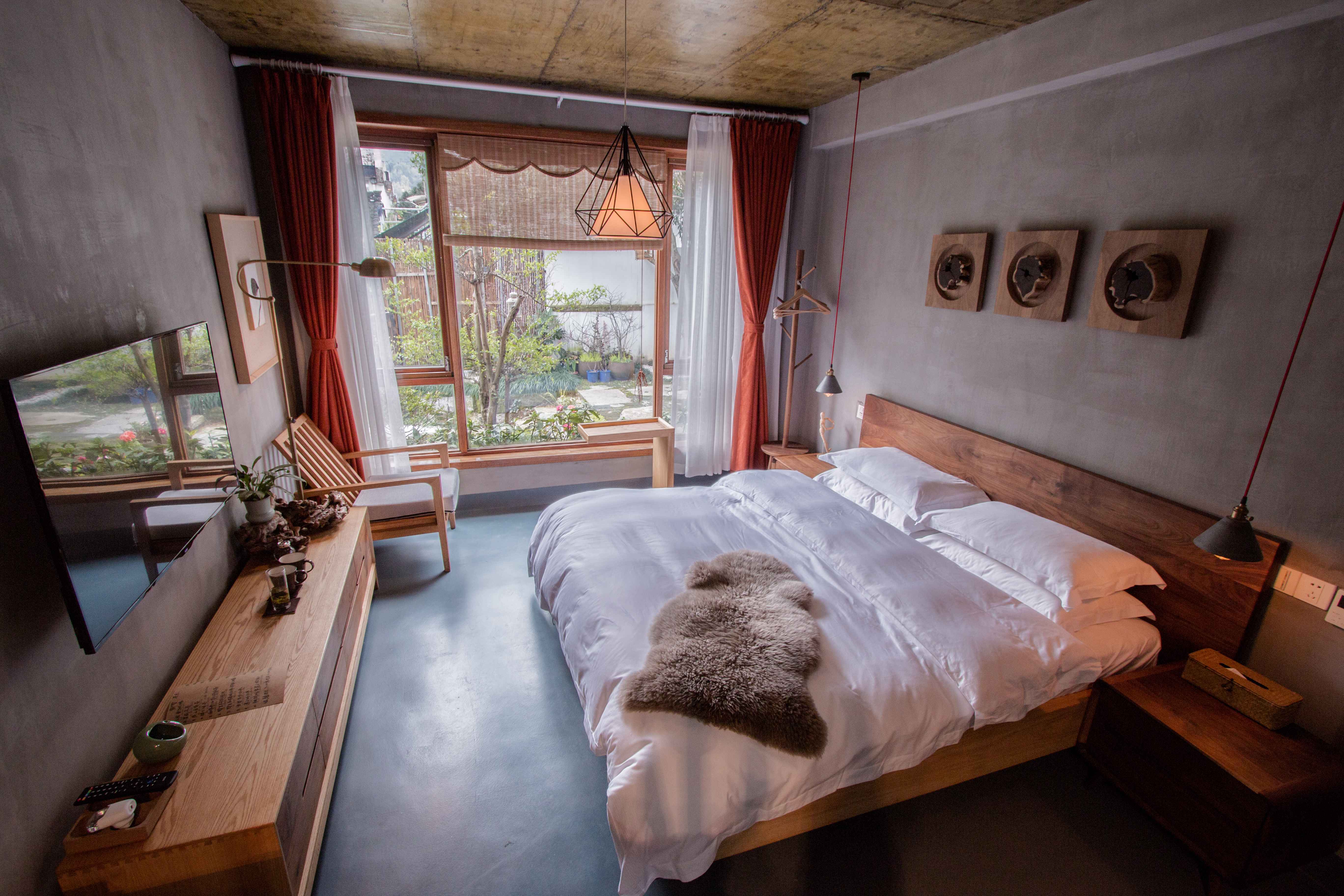 Yushu Inn Hangzhou Over view