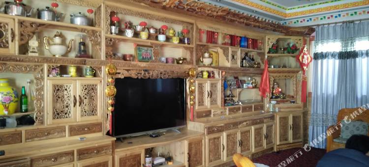 黑水县山水之间住宿图片