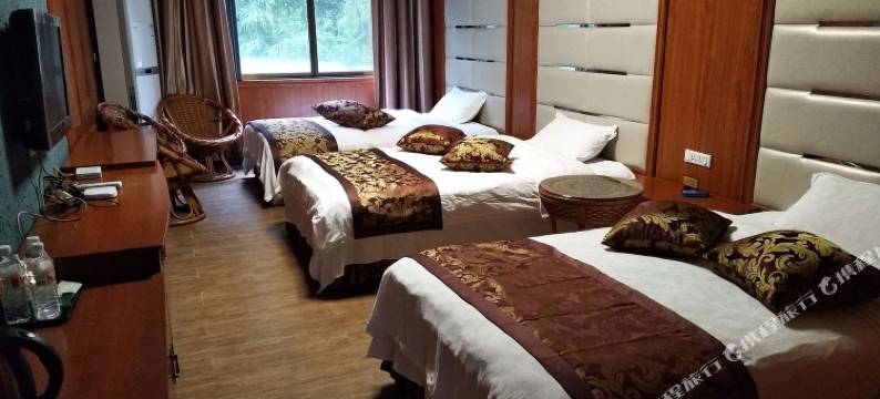 大方好兴情酒店图片