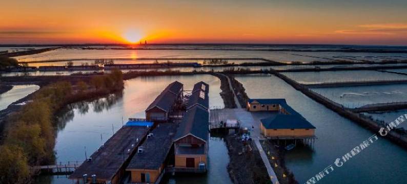 高邮湖芦苇荡湿地公园度假区客房部图片