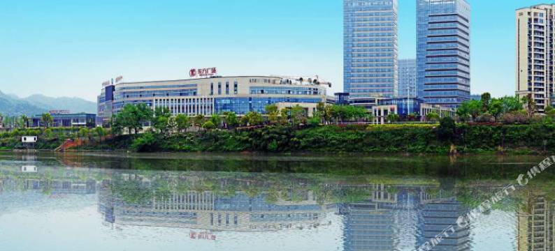 常山东方广场酒店图片