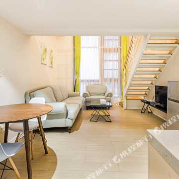 珀思欧寓国际公寓(佛山佛罗伦萨小镇店)(原汉普