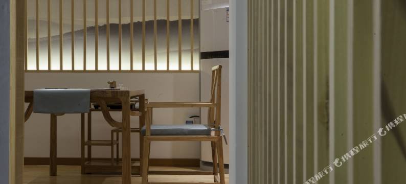 云台山探宿酒店(岸上服务区店)图片