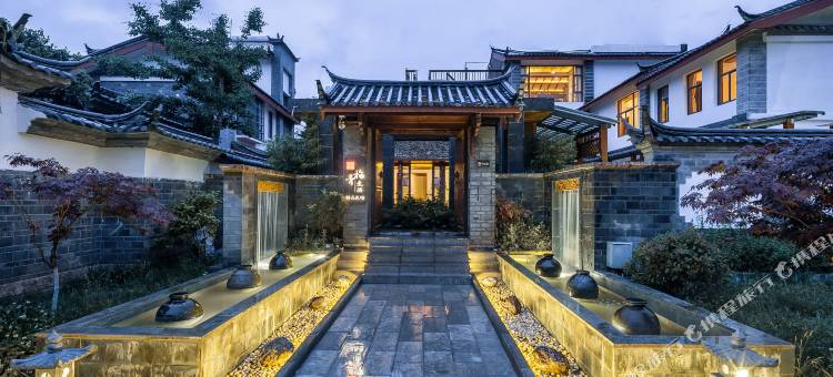 丽江和润•天域雪山观景度假别墅图片