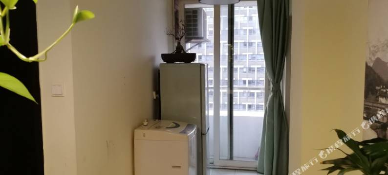 武汉高山流水细水长流公寓图片