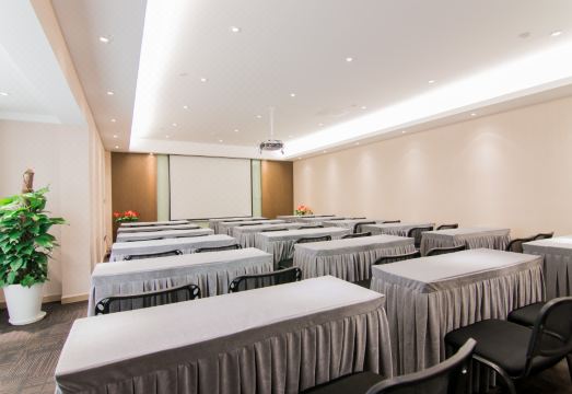 Yitel (Shanghai University Qinghe Road) Hotel Overview