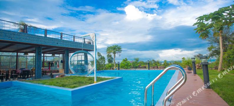 五彩庄园客栈(涠洲岛五彩滩店)图片