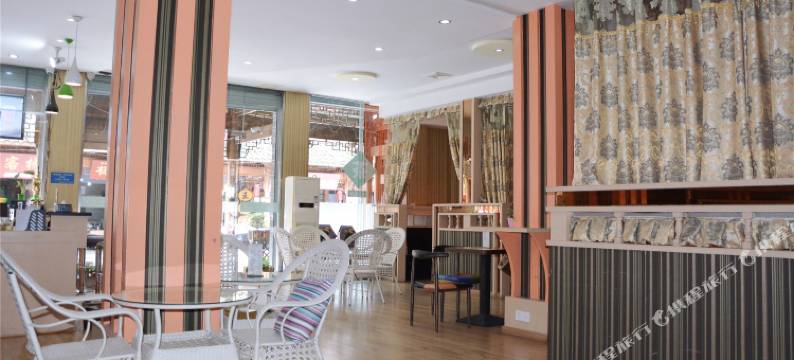 街子古镇清水清吧客栈图片