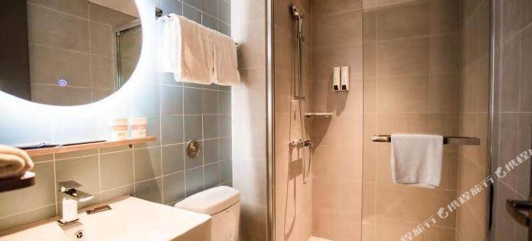 如家睿柏云酒店(启东江海中路文峰大世界店)图片