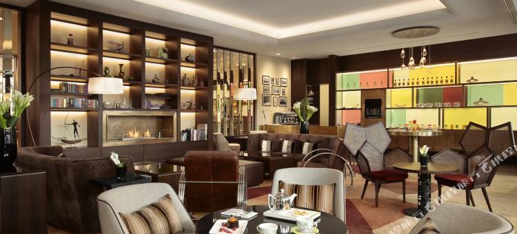 布达佩斯科维努斯凯宾斯基酒店(Kempinski Hotel Corvinus Budapest)图片