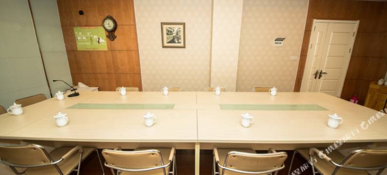 淮安汉坤花园酒店(洪泽湖大道世纪广场店)图片