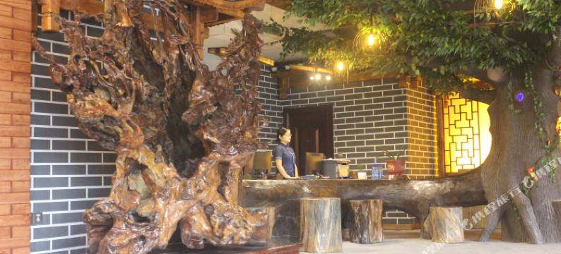 张家界盘龙山庄(黄龙洞景区店)图片