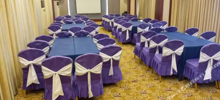 苍海轻雅酒店(梧州高铁南站店)图片