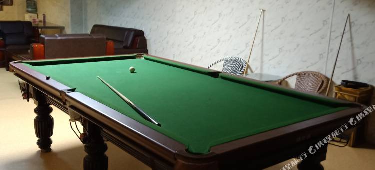 OYO西宁少英商务宾馆图片