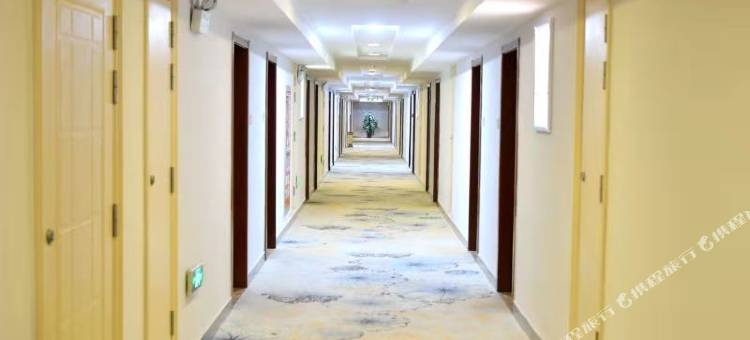 山水精选酒店(舒城花桥路万达广场店)图片