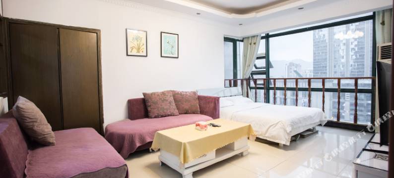 优美酒店式公寓(重庆解放碑好吃街店)图片