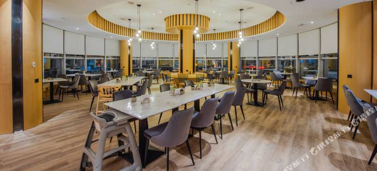 温度源酒店(龙湾区政府国际机场店)图片