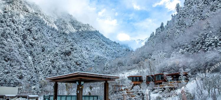 华美达温泉度假酒店(古尔沟旅游度假区店)图片
