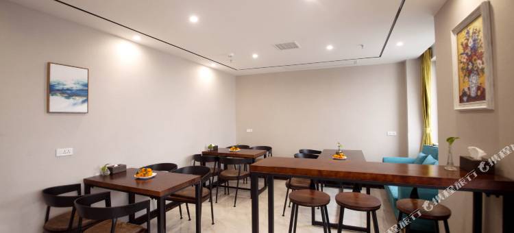 橙子酒店(广安南站店)图片