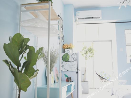 崇左森蓝小宿公寓