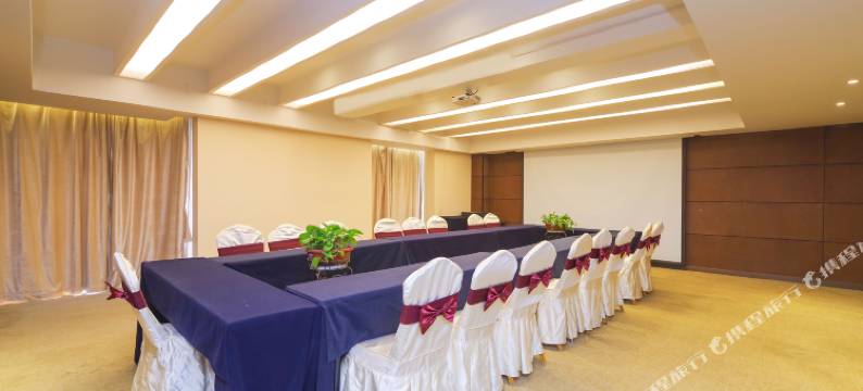 OYO新郑悦俪商务酒店图片