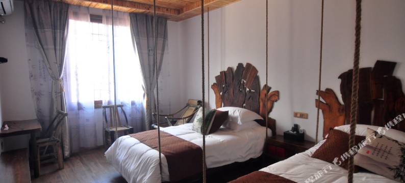 古堰画乡河边居民宿图片