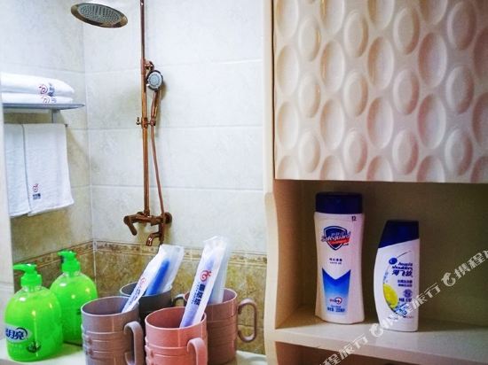 懒悠悠民宿(商丘归德路店)