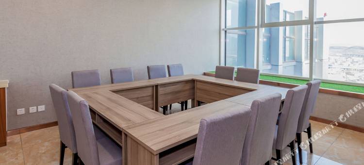 城驿联号酒店(大连金州栢都会万达影城店)图片