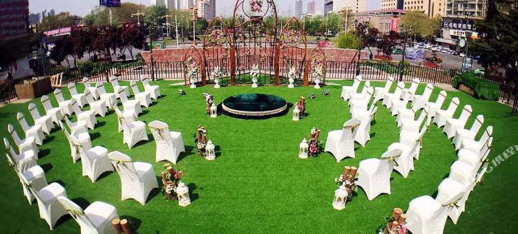 洛阳牡丹城宾馆(牡丹广场地铁站万达店)图片