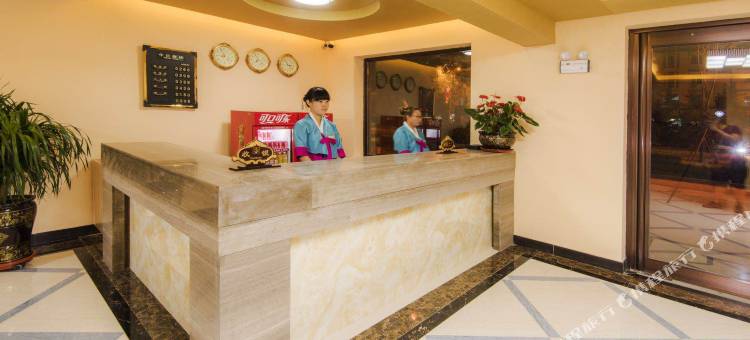 集安帼东酒店图片