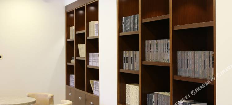 六盘水颐年山庄图片