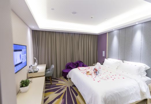 Lavande Hotel (Tianjin People's Hospital Metro Station)Hotel Overview