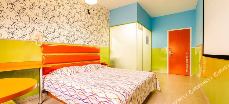 布丁酒店(长沙高桥大市场锦泰广场地铁站店)图片