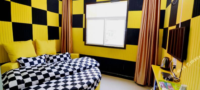 童话主题酒店(西安何家营店)图片