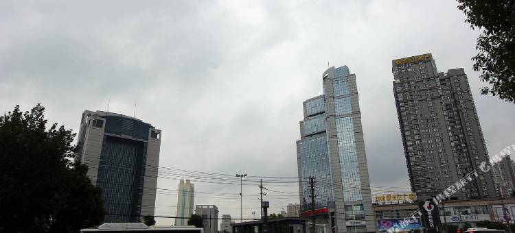 武汉天兴商务宾馆(武汉黄鹤楼粮道街店)图片