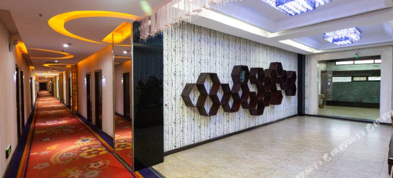 济源凯旋时尚酒店图片