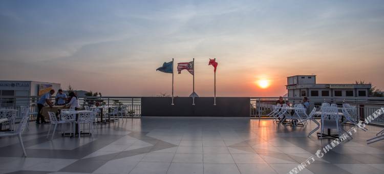 珍南埃迪亚酒店(Adya Hotel Chenang)图片